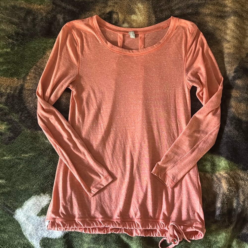 Athletic yoga top